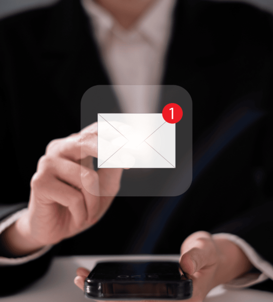 text email marketing_850 (1) Cross-Channel Engagement